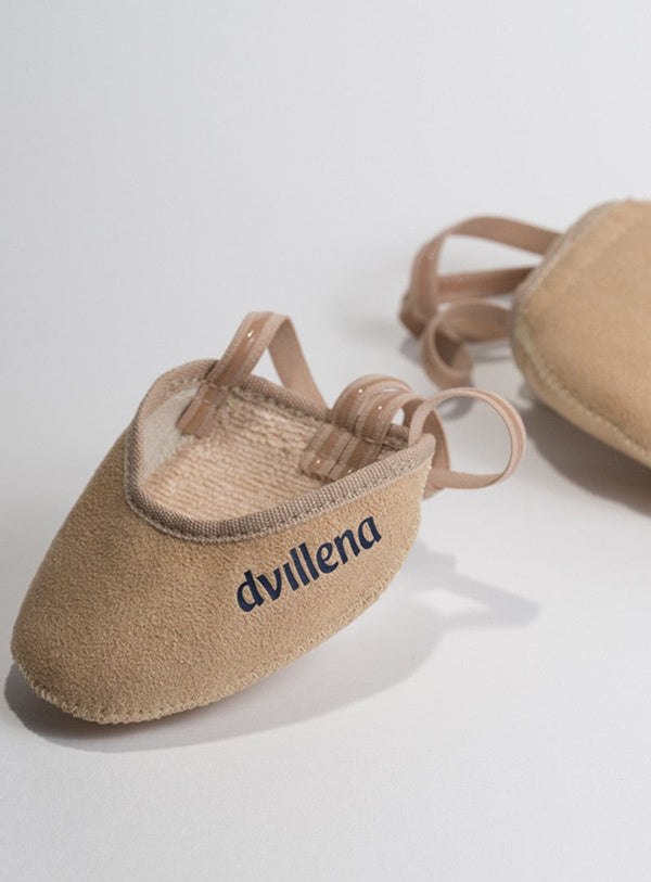 Comment choisir les bonnes chaussures ou chaussettes à pointes pour la gymnastique rythmique