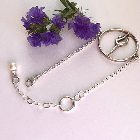 Bracelet en argent avec gymnaste